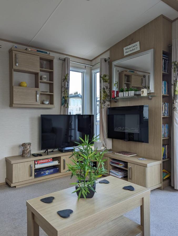 Peaceful Homely Caravan In Lovely Cul De Sac 1 Dog Welcome On Request Littlesea Haven Weymouth Wyke Regis Exterior foto